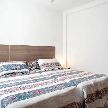 Casa Goya 1 - Solo Familias Apartment