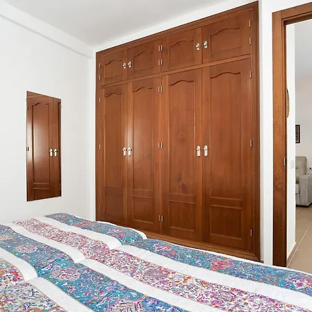 Casa Goya 1 - Solo Familias Apartment *
